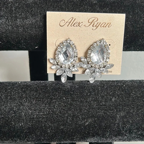 Alex Ryan Glamorous Silver Earrings | Drop Earrings | Bling | Faux Diamonds - Picture 7 of 7